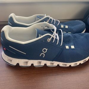 Women’s On Cloud Tennis Shoes